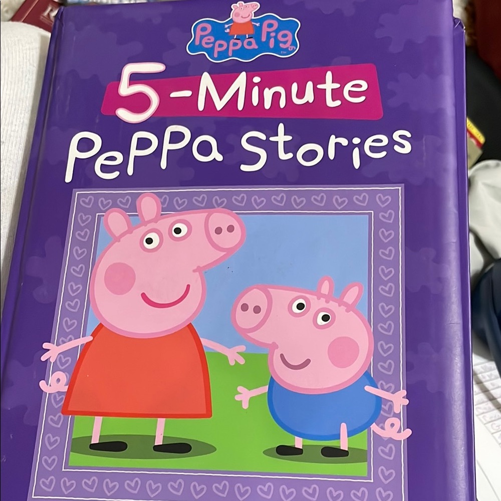Peppa Pig 5-Minute Stories Book